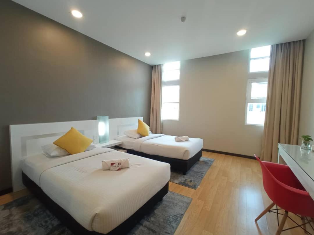 Lovita Hotel Kuantan Exterior photo